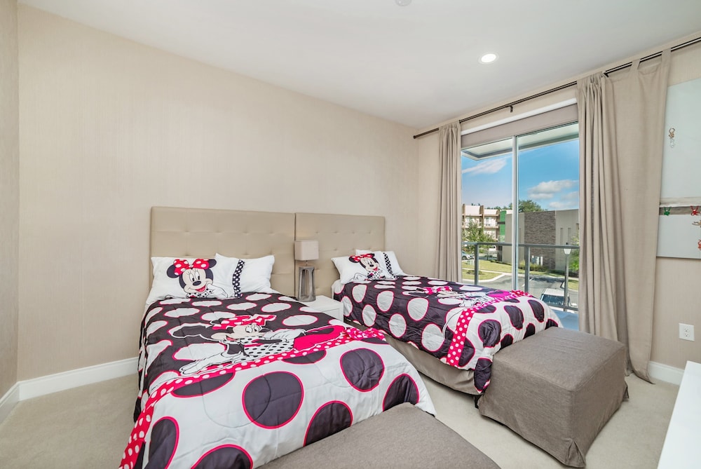 Modern Magic Village Resort Townhouse 7662 - photo 7