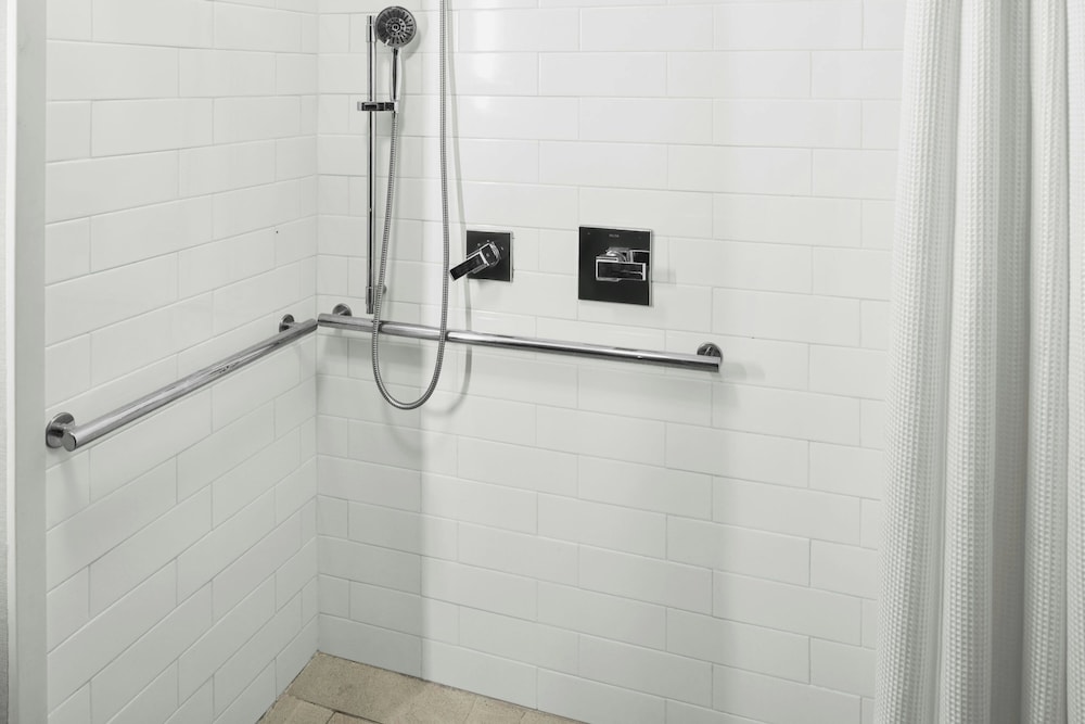 Fairfield Inn & Suites South Boston - photo 21