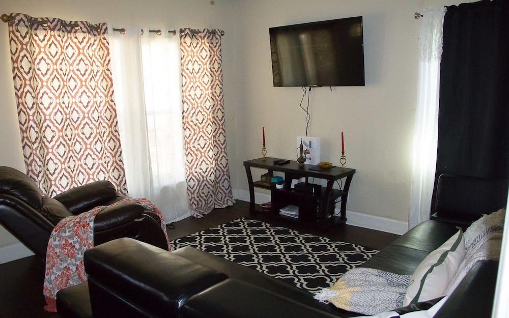Alleyne's Place - photo 12