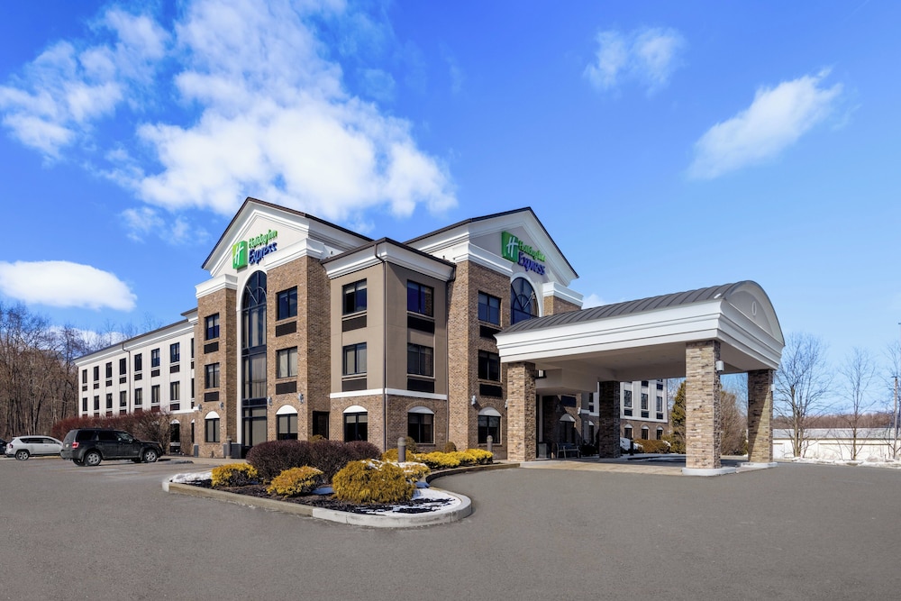 Holiday Inn Express Grove City by IHG in Mercer, United States
