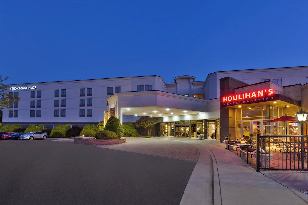 Crowne Plaza Dulles Airport by IHG - photo 126