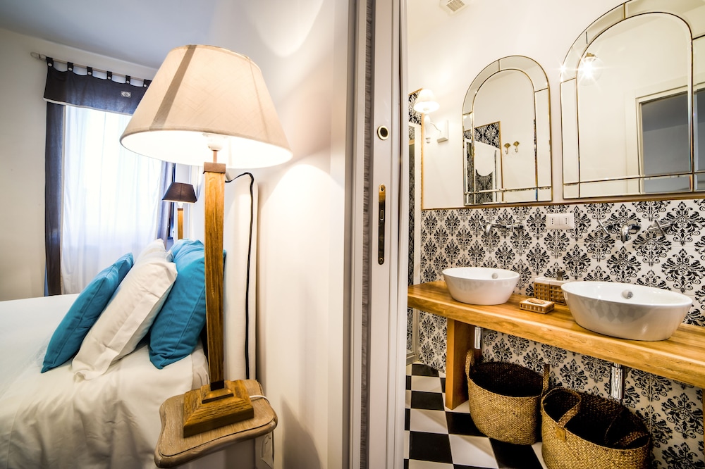 Maison Fernanda — 4-Star Luxury Hotel in Massa Lubrense, Italy