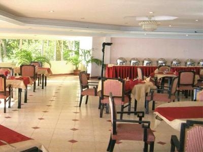Dolphin Bay Hotel — Calangute — photo 3