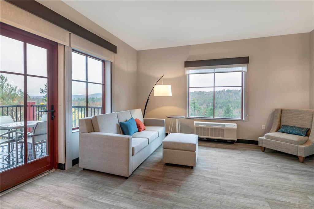 Cambria Hotel Lake Placid Lakeside Resort - photo 64