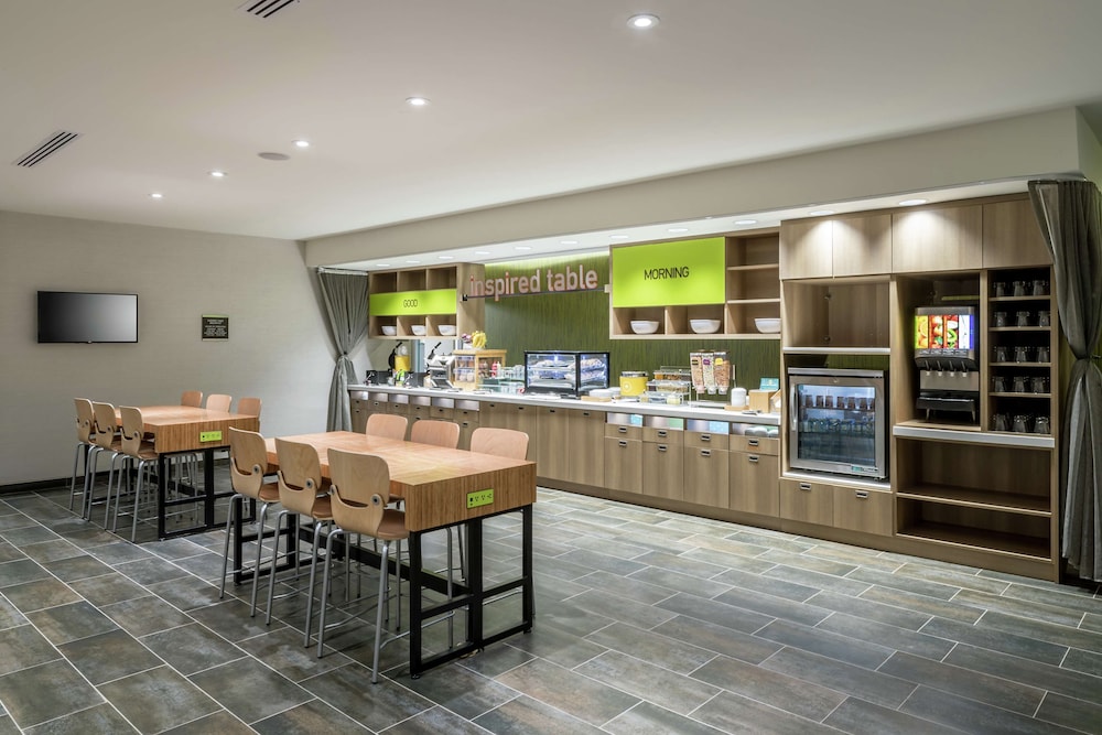 Home2 Suites by Hilton Jacksonville Airport - photo 36