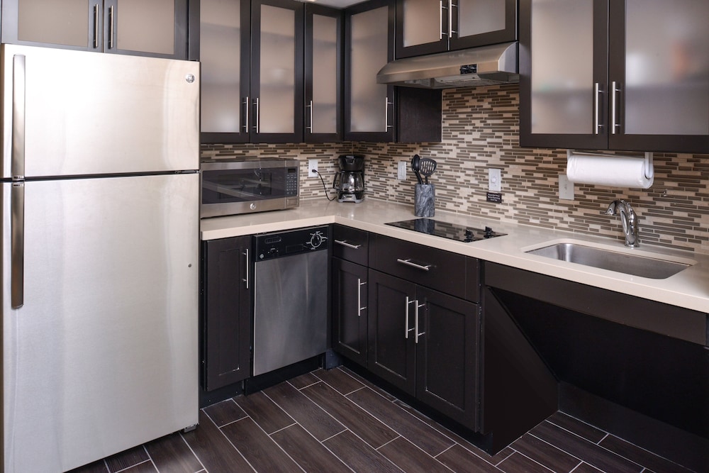 Staybridge Suites Merrillville by IHG - photo 35