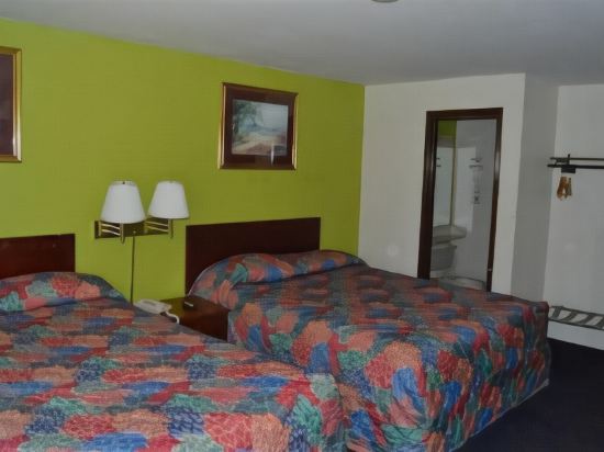 Travelodge - photo 8