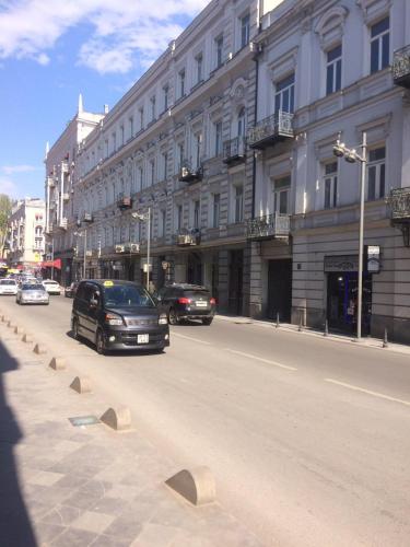 Apartment on Marjanishvili 16