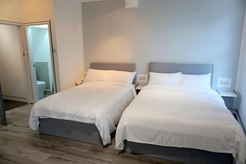 Townsend lane accommodation - carbon neutral hotel in Liverpool