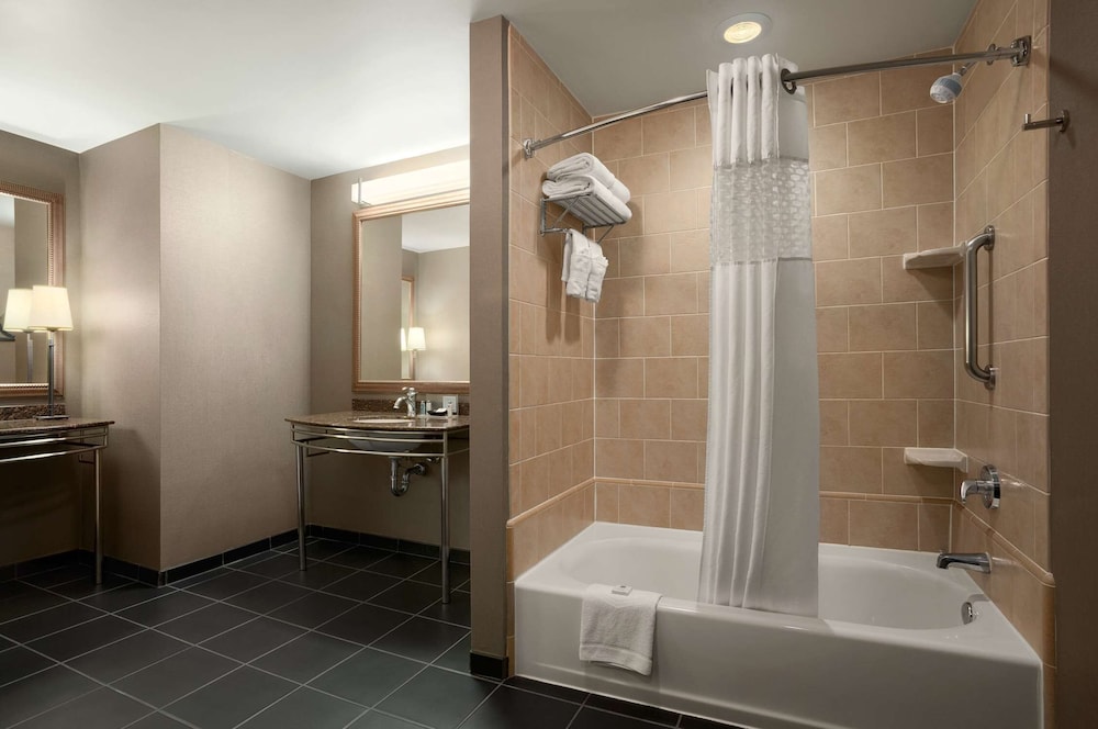 Hampton Inn & Suites Ogden - photo 22