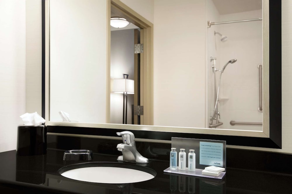 Hampton Inn Limerick Philadelphia Area - photo 38