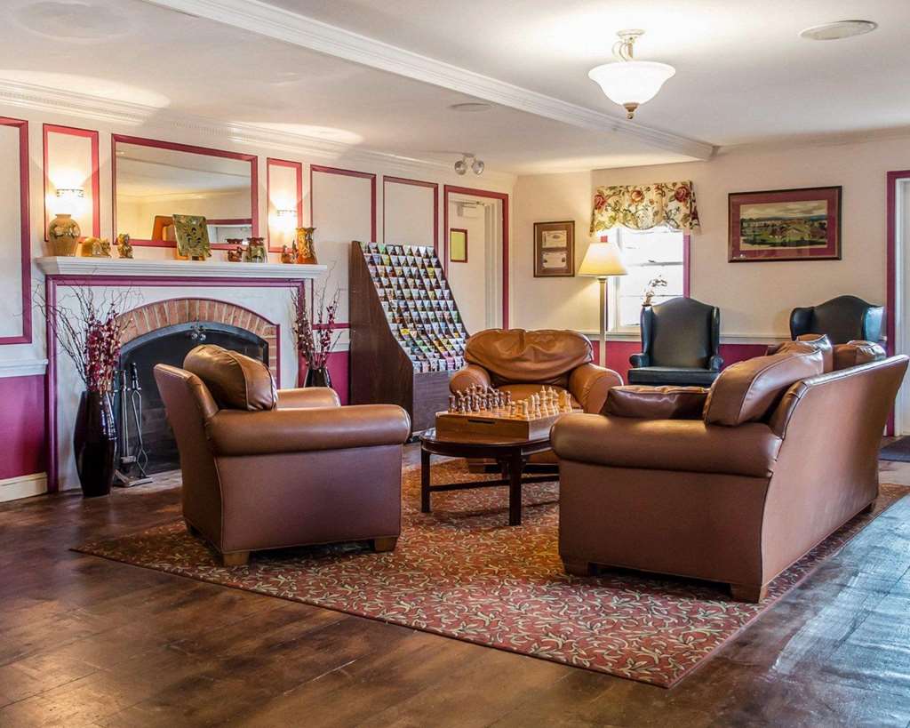 Clarion Inn Strasburg Lancaster - photo 7
