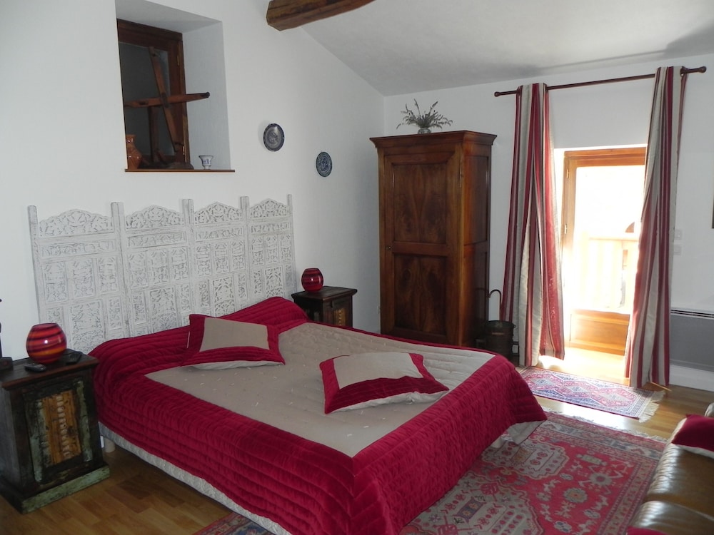 Ferme Des Entremains — Roanne