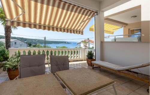 Nice Apartment In Kampor With Wifi — 4-Star Luxury Hotel in Kampor, Croatia
