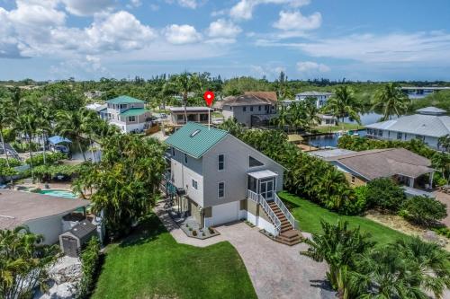 Bonita Beach River House — 4-Star Luxury Hotel in Bonita Springs, United States
