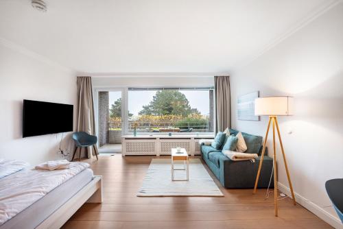 Ferienwohnung Waves — 4-Star Luxury Hotel in Travemuende, Germany