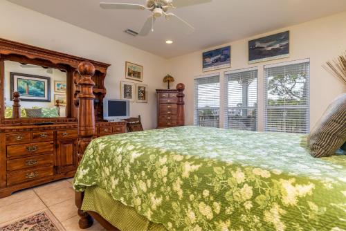 Pelican Bay Landing in Dauphin Island, United States