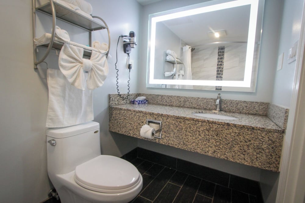 Envi Boutique Hotel Henderson Evansville South - photo 90