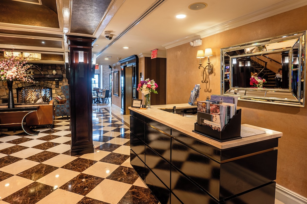 The Inn At Fox Hollow Hotel - photo 6
