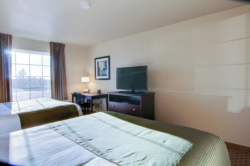 Cobblestone Hotel & Suites Beulah - photo 7