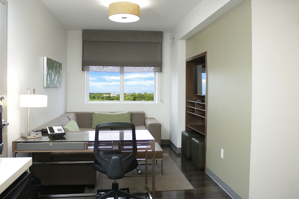 Element Miami Doral - photo 16