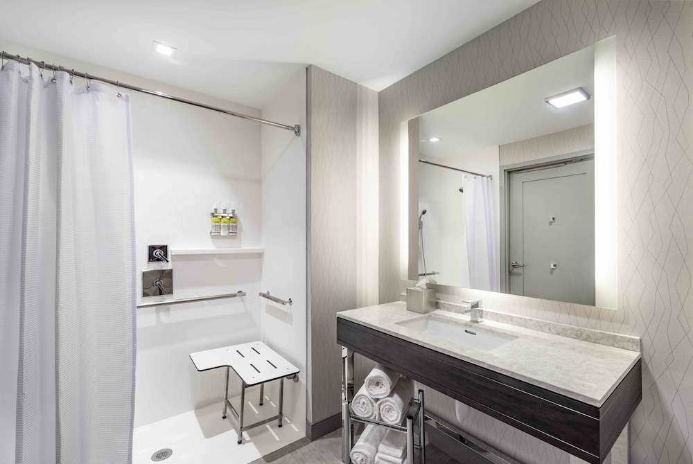 Holiday Inn Express Boston South Quincy - photo 26