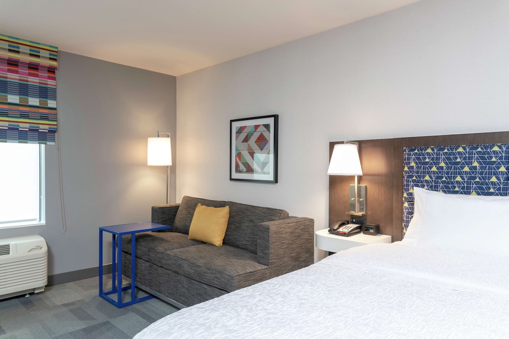 Hampton Inn & Suites Xenia Dayton - photo 20