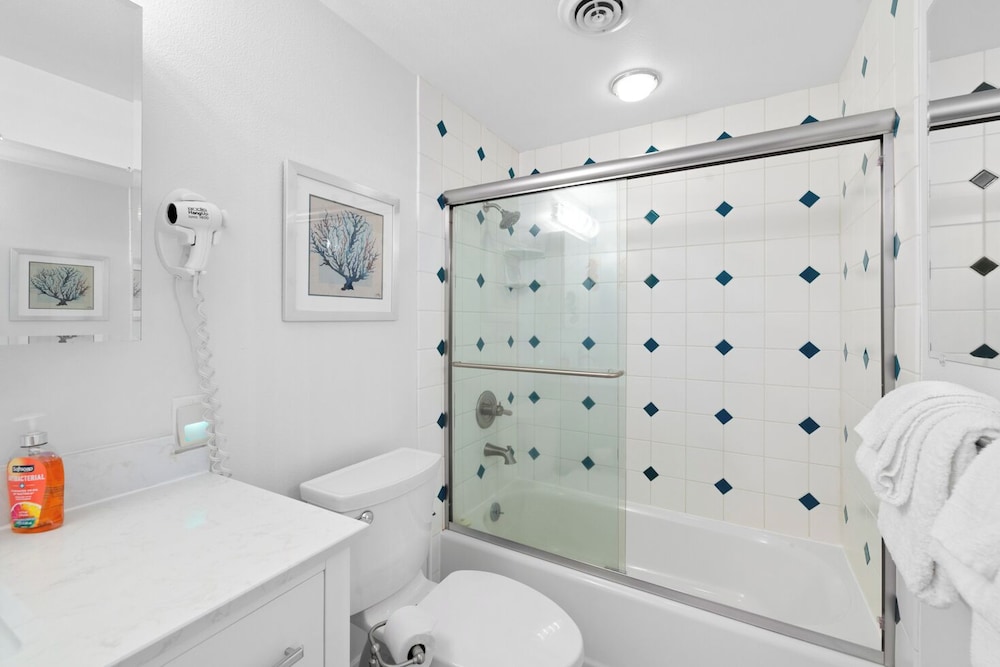 Sand & Sea Resort Condominiums - photo 907