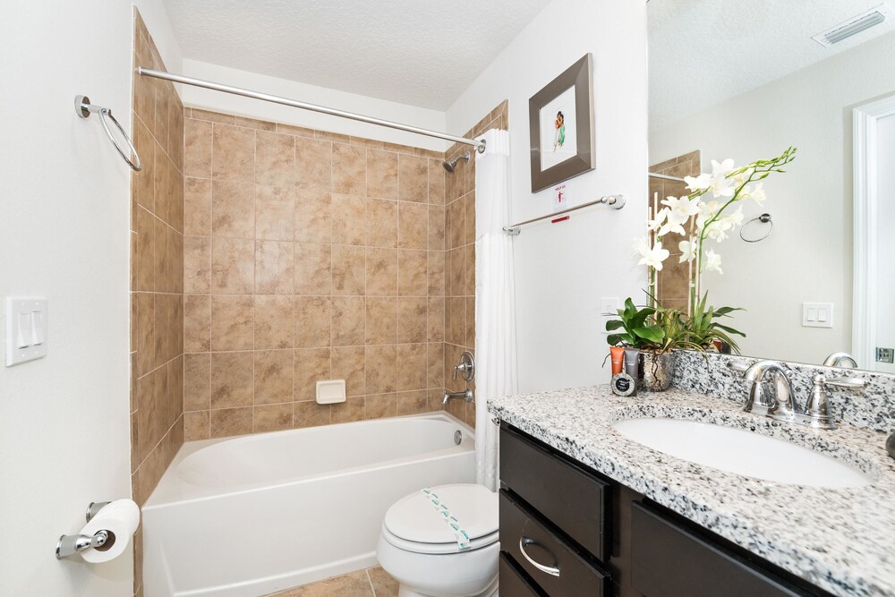 5 Bedrooms55 Bathroomswindsor Westside 1836Gd - photo 29
