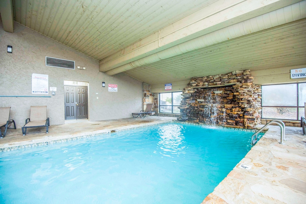 Tremont Lodge & Resort - photo 208