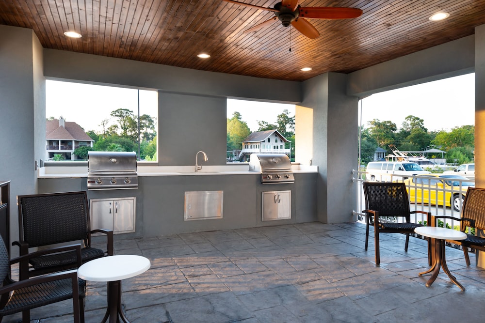 Staybridge Suites Lake Charles by IHG - photo 58