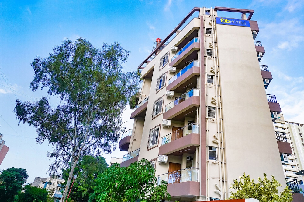 Fabhotel Falcon Executive - carbon neutral hotel in Pune