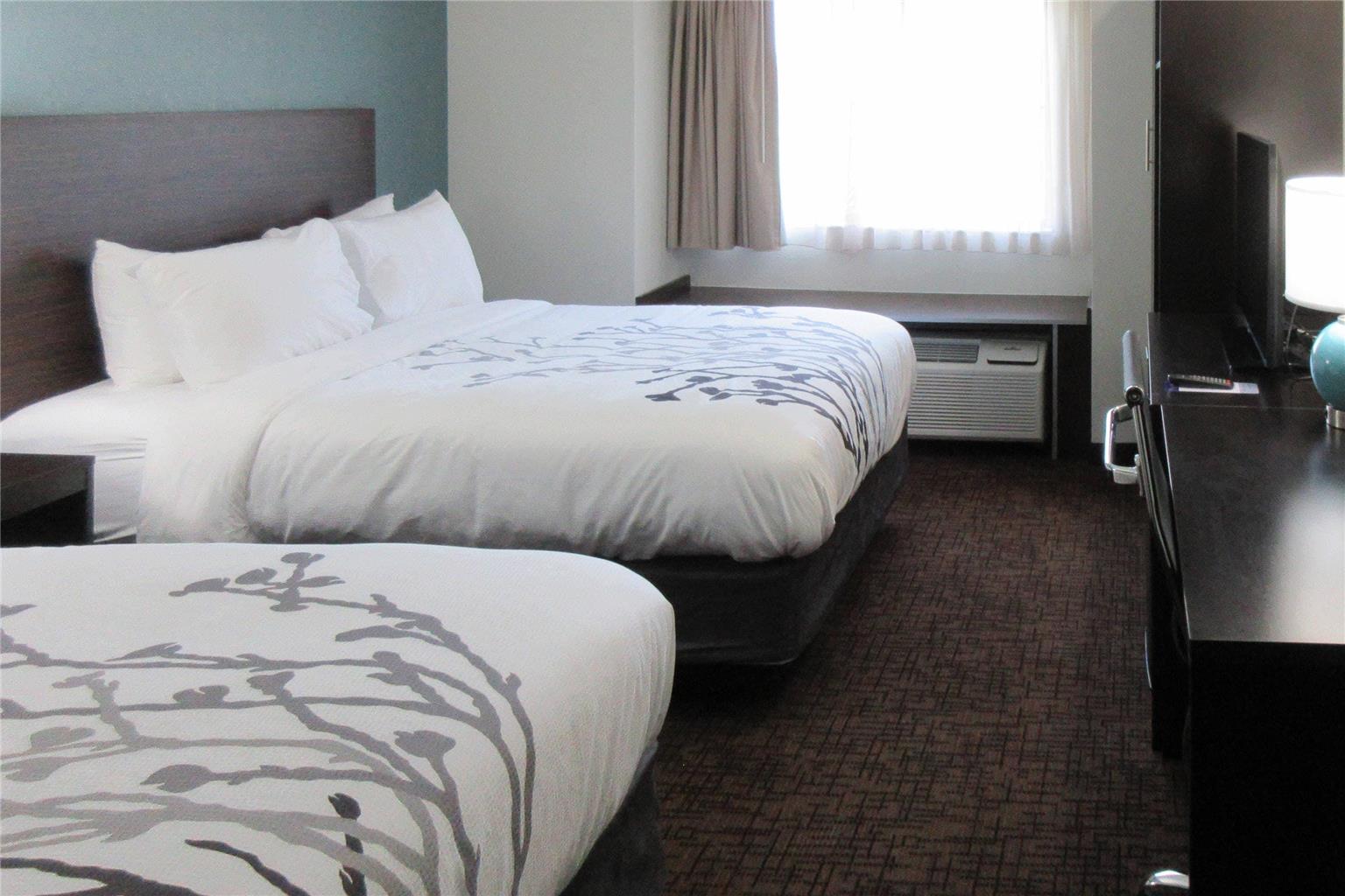 Sleep Inn Marion Cedar Rapids - photo 9