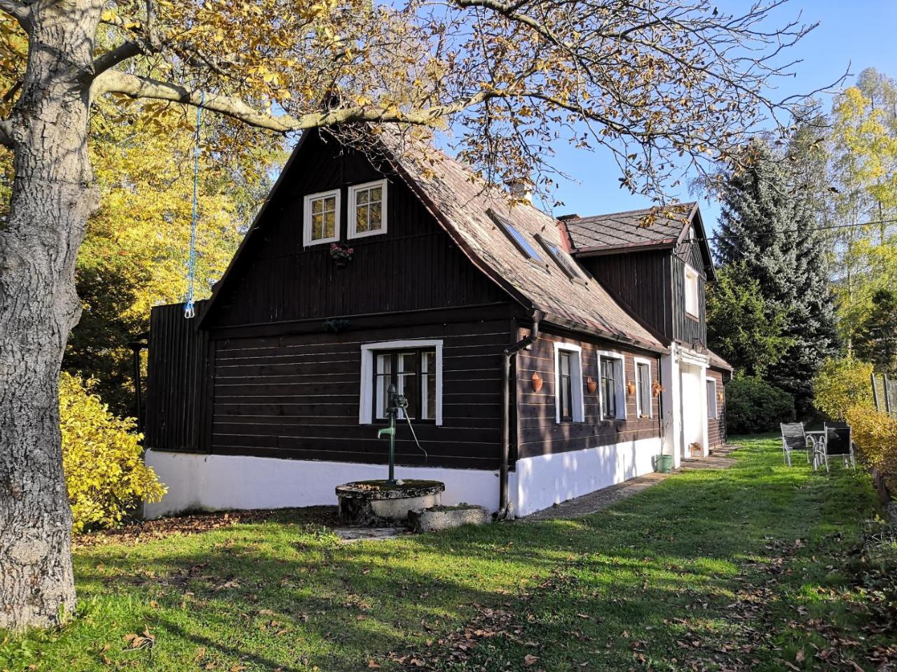 Chalupa Adelka - carbon neutral hotel in Hejnice