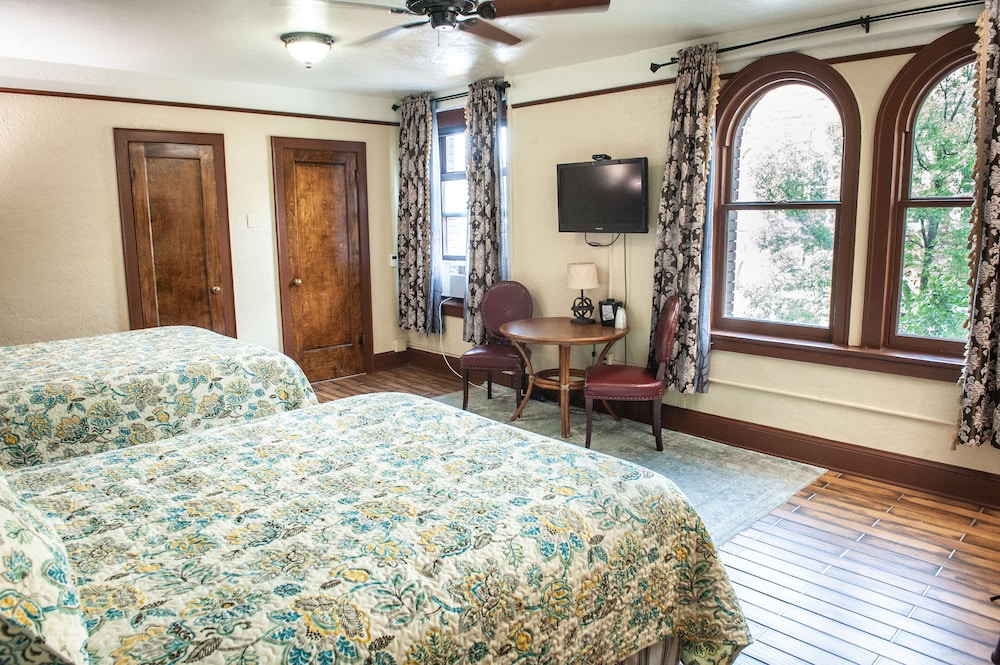 Hotel Monte Vista - photo 15