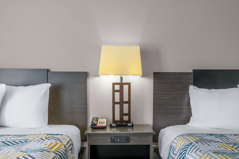 Motel 6 Dawsonville GA North GA Premium Outlets - photo 7