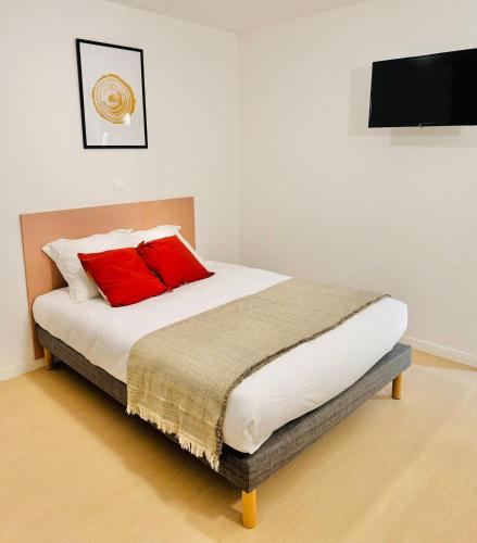 Diac Hotel L Hermitte Bordeaux in Bordeaux, France