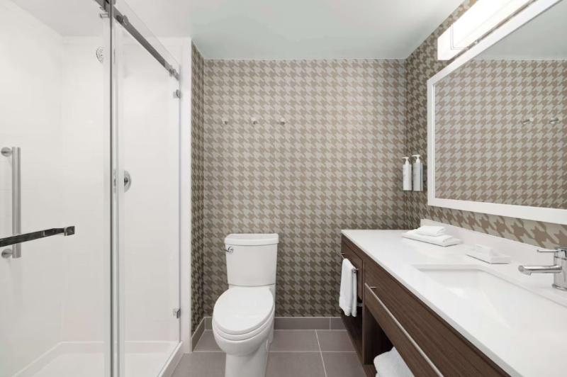 Home2 Suites by Hilton Elkhart - photo 8