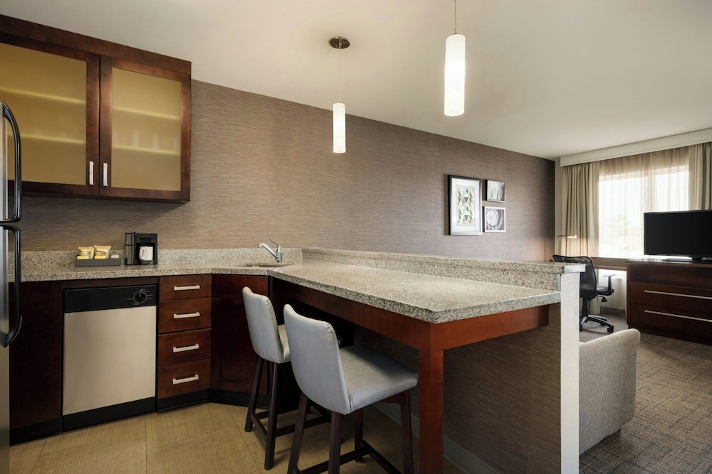Residence Inn by Marriott Chicago Wilmette Skokie - photo 16