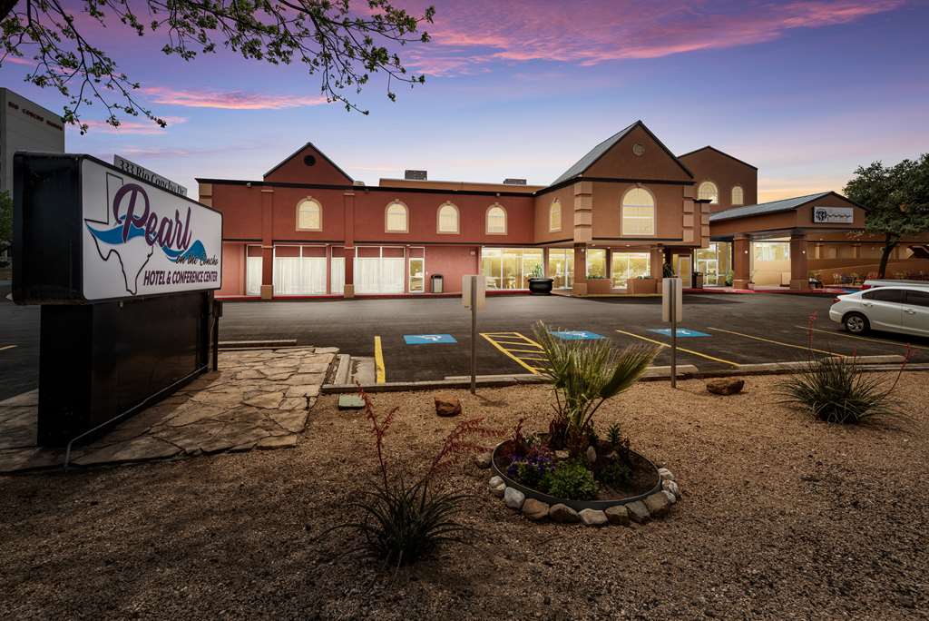 Pearl on the Concho SureStay Collection by Best Western - photo 2