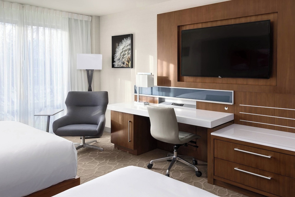 South Sioux City Marriott Riverfront - photo 15