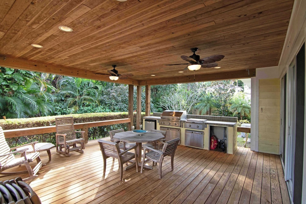 Sun Shells And Seaspray W Lanai — Delray Beach
