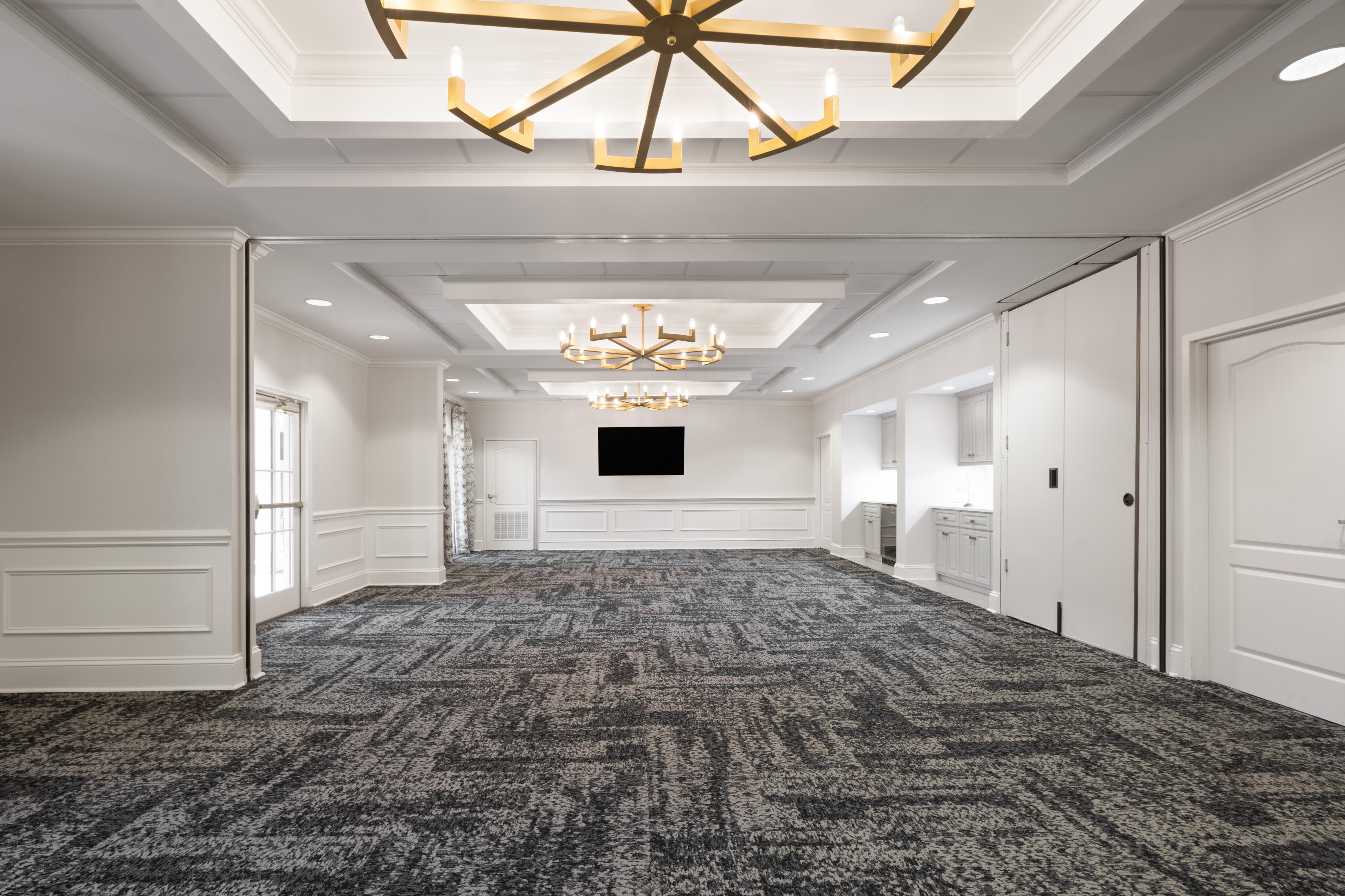Hampton Inn & Suites Charlotte SouthPark at Phillips Place - photo 15