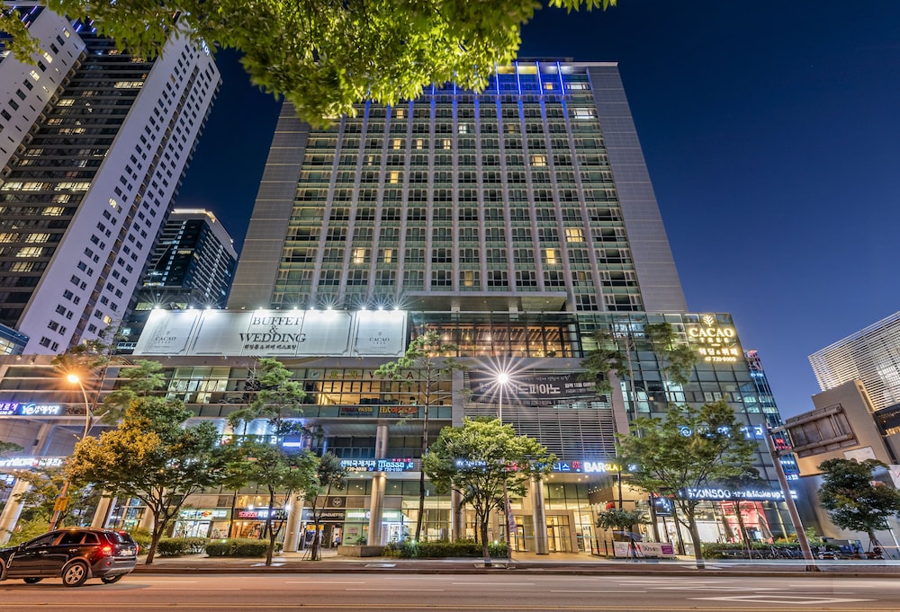 Haeundae Centum Hotel in Busan, South Korea