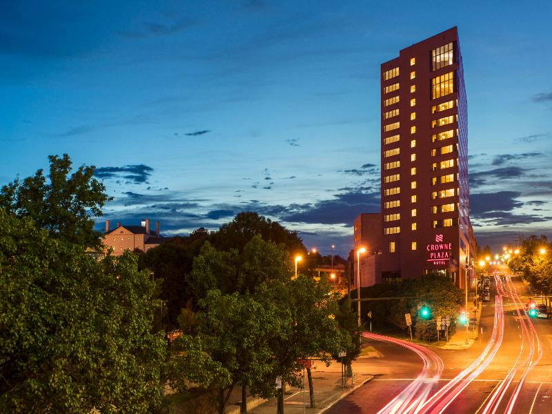 Delta Hotels by Marriott Richmond Downtown - photo 11