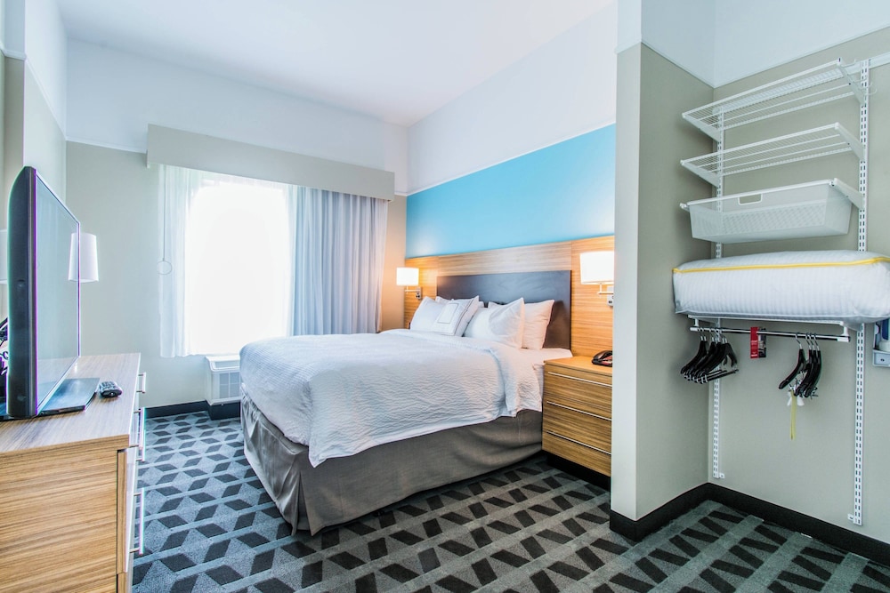 Towneplace Suites by Marriott Evansville Newburgh - photo 12