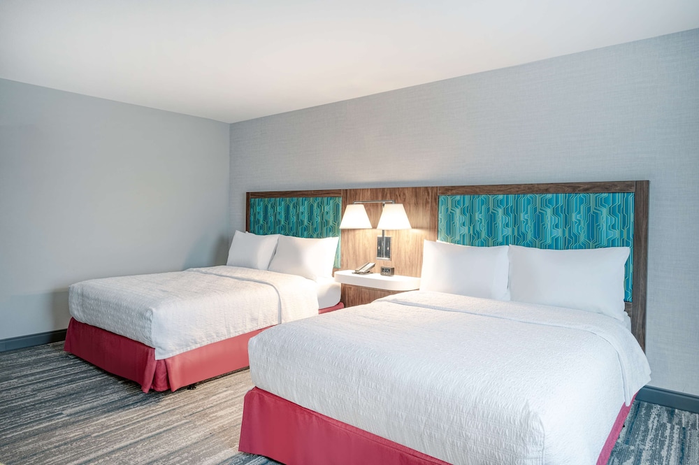 Hampton Inn Cleveland Airport Tiedeman Rd - photo 10