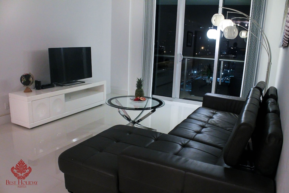Sunny Isles Suites - photo 12