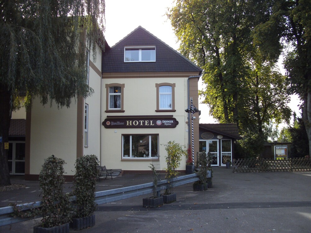 Hotel Zum Grunewald — hotel in Dinslaken