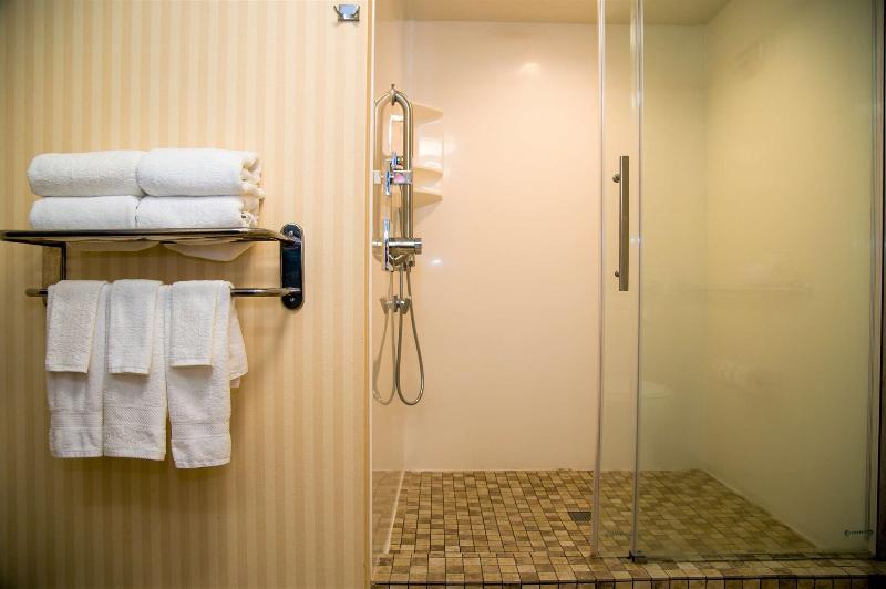 Hampton Inn Lewisburg - photo 46
